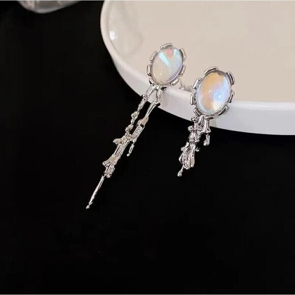 Drop Earrings Faux Moonstone Asymmetrical Assym Romantic Goth Gothcore Gothic - Picture 6 of 6